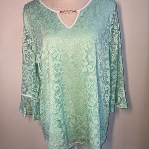 Cato Est 1946 Women’s Mint Green Lace Pull Over White Trim Bell Sleeve Size L